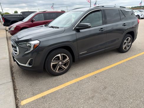 Used 2020 GMC Terrain SLT AWD/4WD image 12