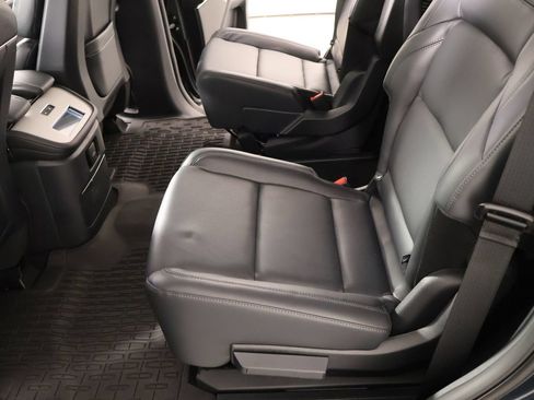 New 2025 Lincoln Navigator Reserve w/ Jet Appearance Package AWD/4WD image 13