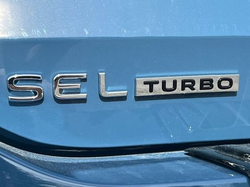 New 2026 Volkswagen Tiguan SEL R-Line AWD/4WD image 8