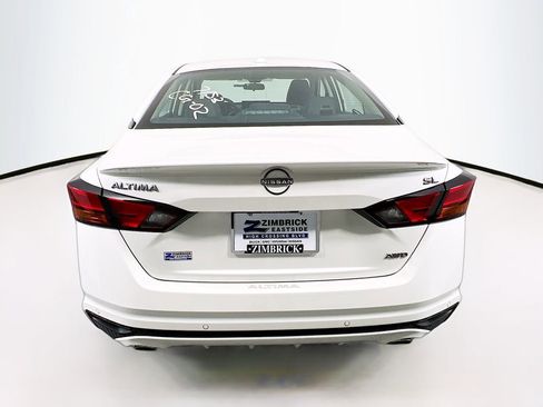 New 2025 Nissan Altima 2.5 SL image 24