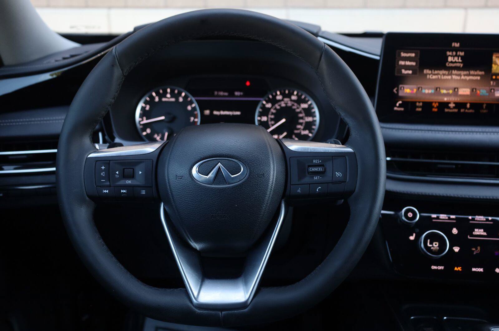 Used 2023 INFINITI QX60 Pure FWD image 36