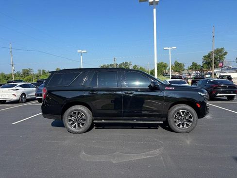 Certified 2022 Chevrolet Tahoe Z71 w/ Luxury Package AWD/4WD image 2