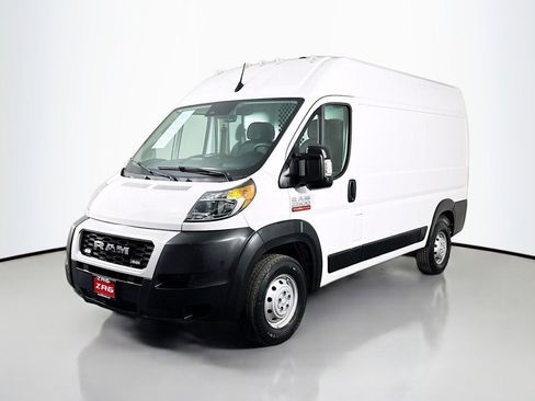Used 2022 RAM ProMaster 2500 FWD image 1