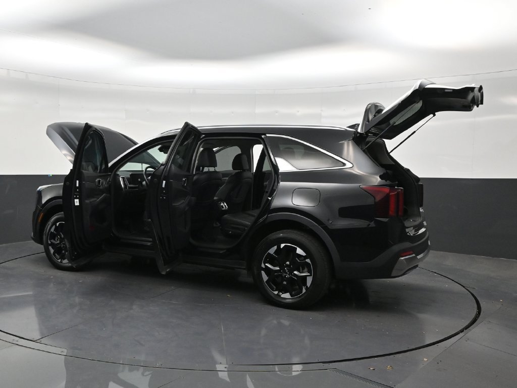 Used 2024 Kia Sorento S AWD/4WD image 31