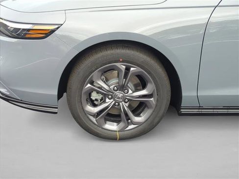 New 2025 Honda Accord EX-L image 10