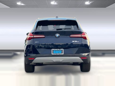 Used 2026 BMW X3 xDrive30i w/ Premium Package AWD/4WD image 9