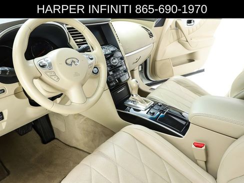 Used 2011 INFINITI FX35 2WD w/ Premium Pkg image 20