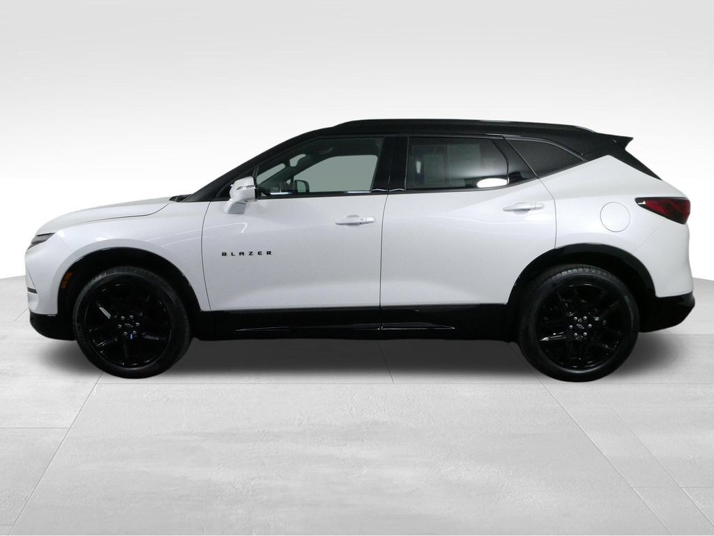 Used 2024 Chevrolet Blazer RS w/ Driver Confidence II Package AWD/4WD image 6