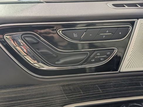 Used 2021 Lincoln Navigator L Black Label image 11