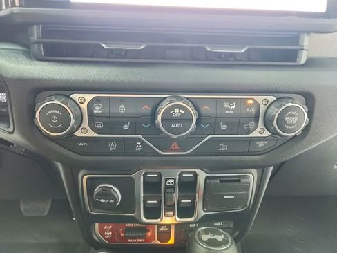 New 2026 Jeep Wrangler Unlimited Sport AWD/4WD image 27