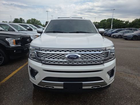 Used 2019 Ford Expedition Platinum AWD/4WD image 7