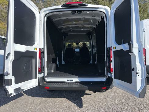New 2026 Ford Transit 250 148 Medium Roof w/ Load Area Protection Package image 11