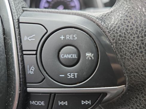 Used 2023 Toyota Camry LE image 19