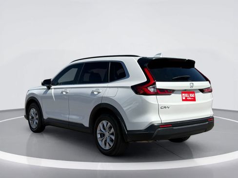 Used 2024 Honda CR-V LX image 4