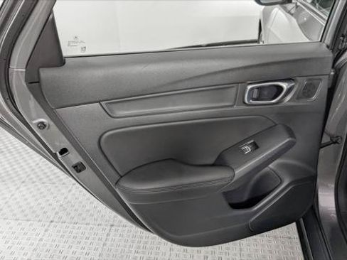 Used 2025 Acura Integra FWD image 17
