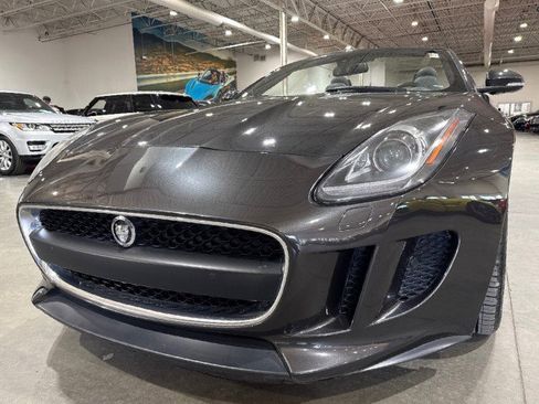 Used 2014 Jaguar F-TYPE Convertible image 29