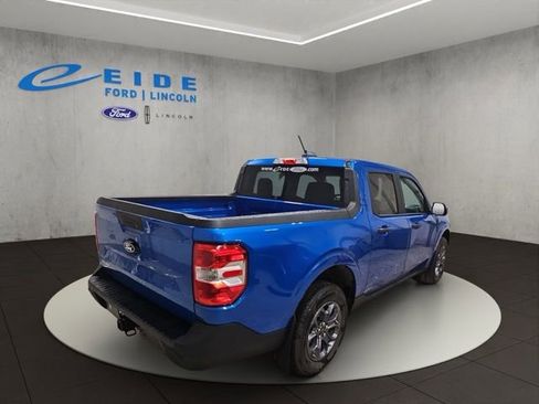 Certified 2025 Ford Maverick XLT w/ Equipment Group 301A AWD/4WD image 7
