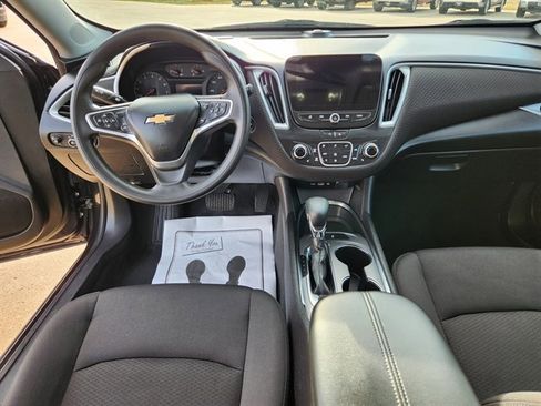 Used 2023 Chevrolet Malibu LT image 7