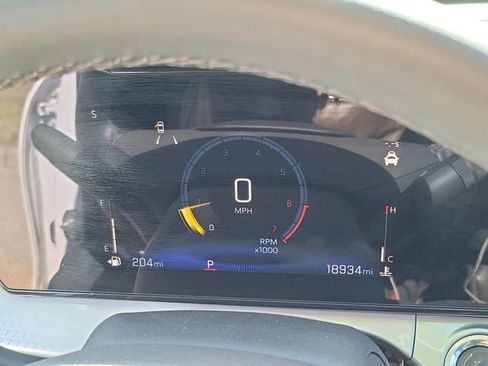 Certified 2025 Chevrolet Trax LT w/ LT Convenience Package image 22