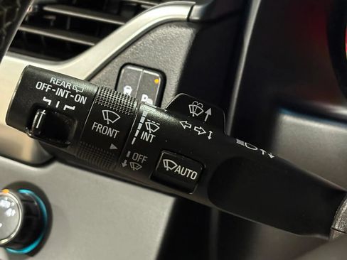 Used 2015 Chevrolet Tahoe LS AWD/4WD image 36