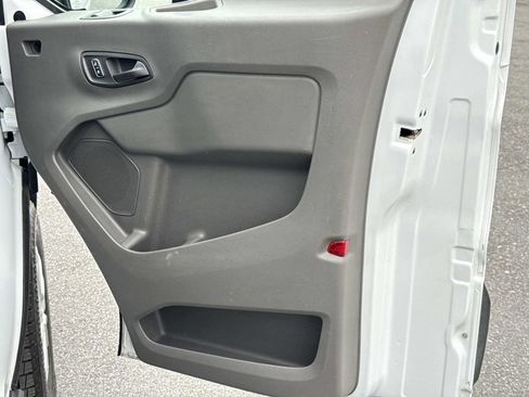 Used 2024 Ford Transit 350 XLT RWD image 17