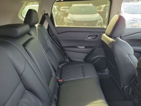 New 2026 Nissan Rogue Platinum w/ Platinum Premium Package AWD/4WD image 30