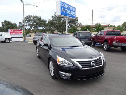 Used 2014 Nissan Altima 3.5 SL w/ Technology Package
