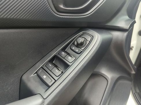 Used 2024 Subaru Crosstrek 2.0i Premium image 14