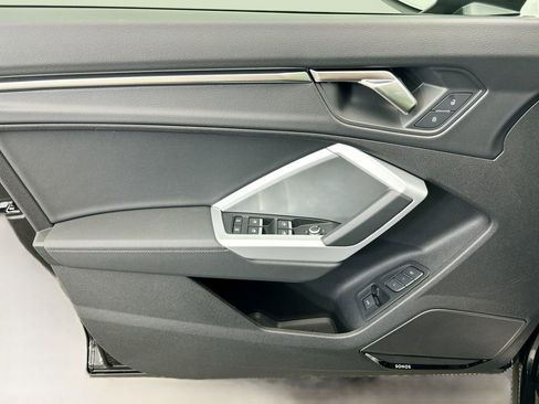 New 2025 Audi Q3 2.0T Premium image 22