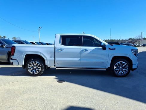 New 2026 GMC Sierra 1500 Denali image 8