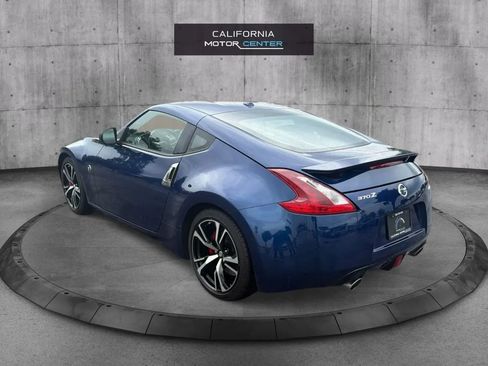 Used 2019 Nissan 370Z Touring Sport RWD image 7