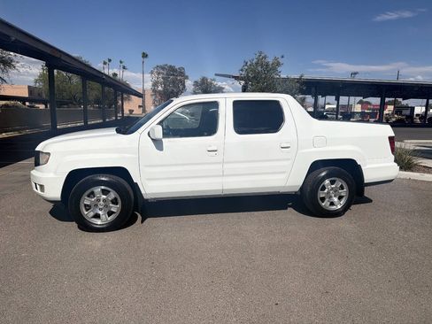 Used 2010 Honda Ridgeline RTS image 3