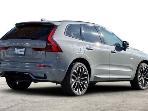 New 2026 Volvo XC60 T8 Ultra w/ Protection Package Premier AWD/4WD image 2