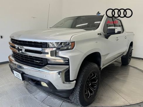Used 2019 Chevrolet Silverado 1500 LT w/ Texas Edition AWD/4WD image 3