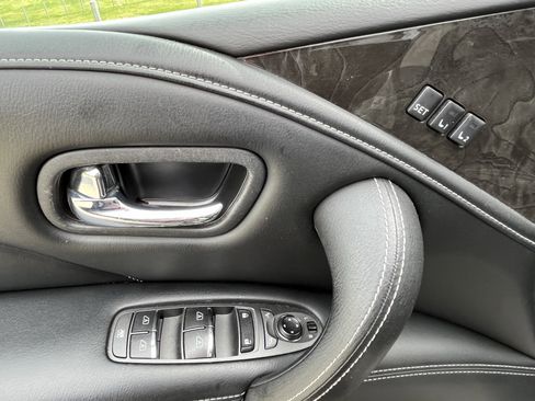 Used 2020 INFINITI QX80 Luxe w/ Proassist Package image 15