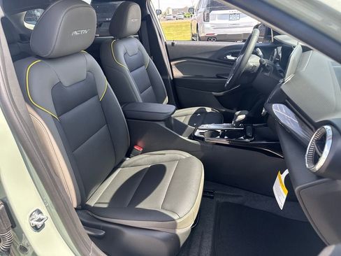 New 2026 Chevrolet Trax ACTIV w/ Driver Confidence Package FWD image 11