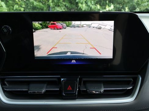 Used 2024 Chevrolet TrailBlazer LT w/ Convenience Package AWD/4WD image 19