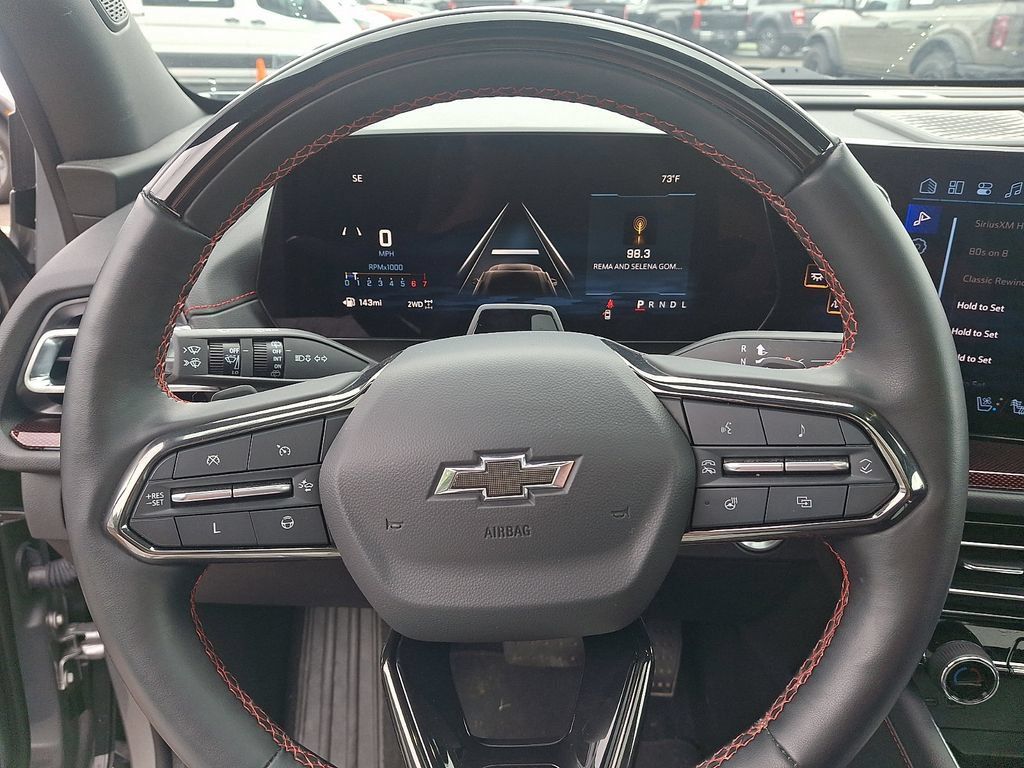 Used 2024 Chevrolet Traverse RS AWD/4WD image 21