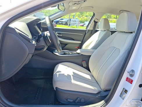 Used 2023 Hyundai Sonata SEL w/ Cargo Package FWD image 14