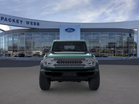 New 2025 Ford Bronco Badlands w/ Sasquatch Package AWD/4WD image 8
