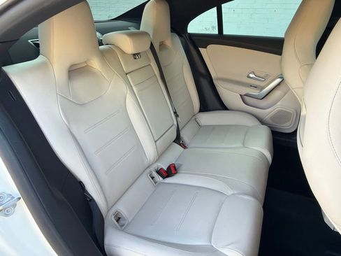 Used 2020 Mercedes-Benz CLA 250 image 11
