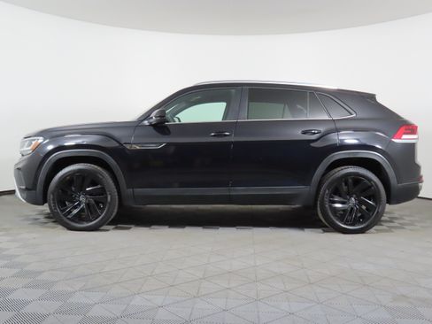 Used 2023 Volkswagen Atlas Cross Sport SE AWD/4WD image 37