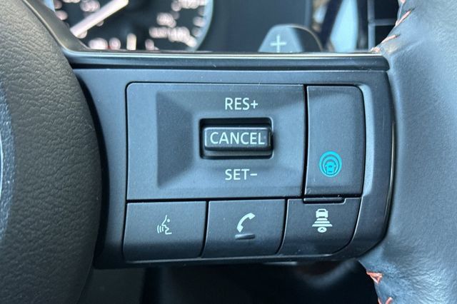 Used 2024 Nissan Pathfinder Rock Creek AWD/4WD image 40