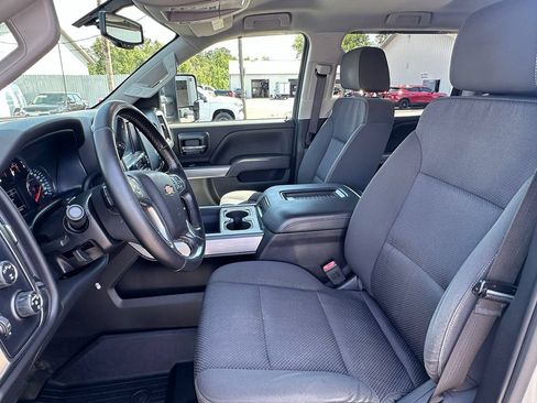Used 2019 Chevrolet Silverado 2500 LT w/ All Star Edition AWD/4WD image 3