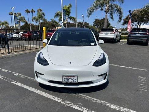 Used 2022 Tesla Model 3 Long Range AWD/4WD image 3