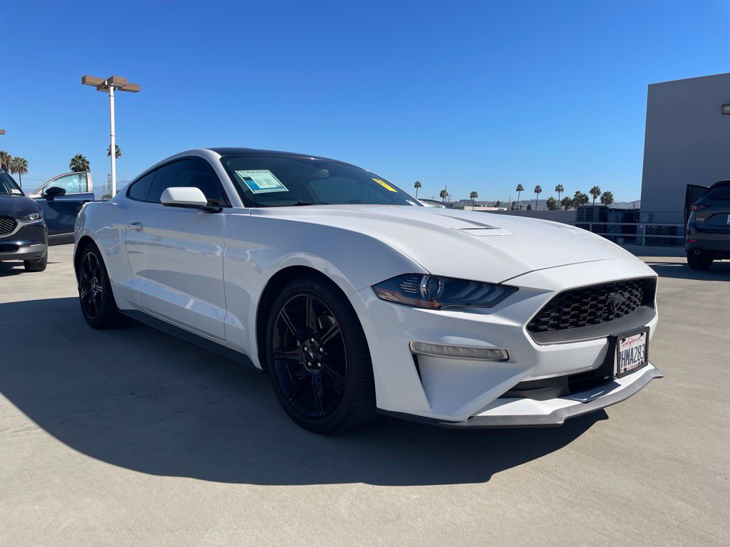 Used 2020 Ford Mustang Coupe w/ Black Accent Package RWD image 1