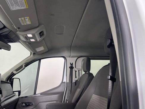 Used 2023 Ford Transit 350 XLT image 23