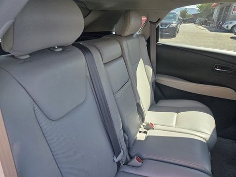 Used 2015 Lexus RX 450h FWD image 9