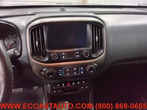 Used 2022 Chevrolet Colorado Z71 image 12