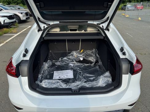 New 2025 Audi A6 e-tron Premium Plus image 14